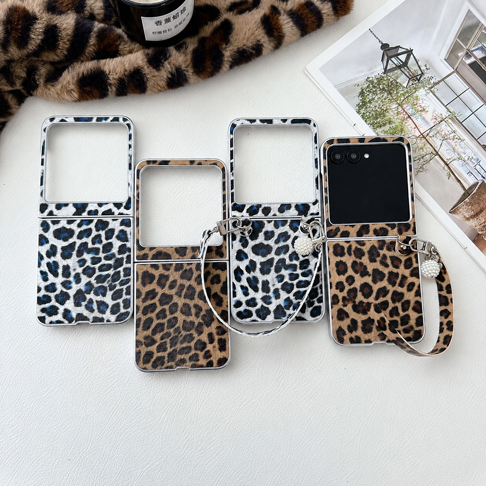 Lighting Decor Photos - Leopard Print Folding Flip Phone Case