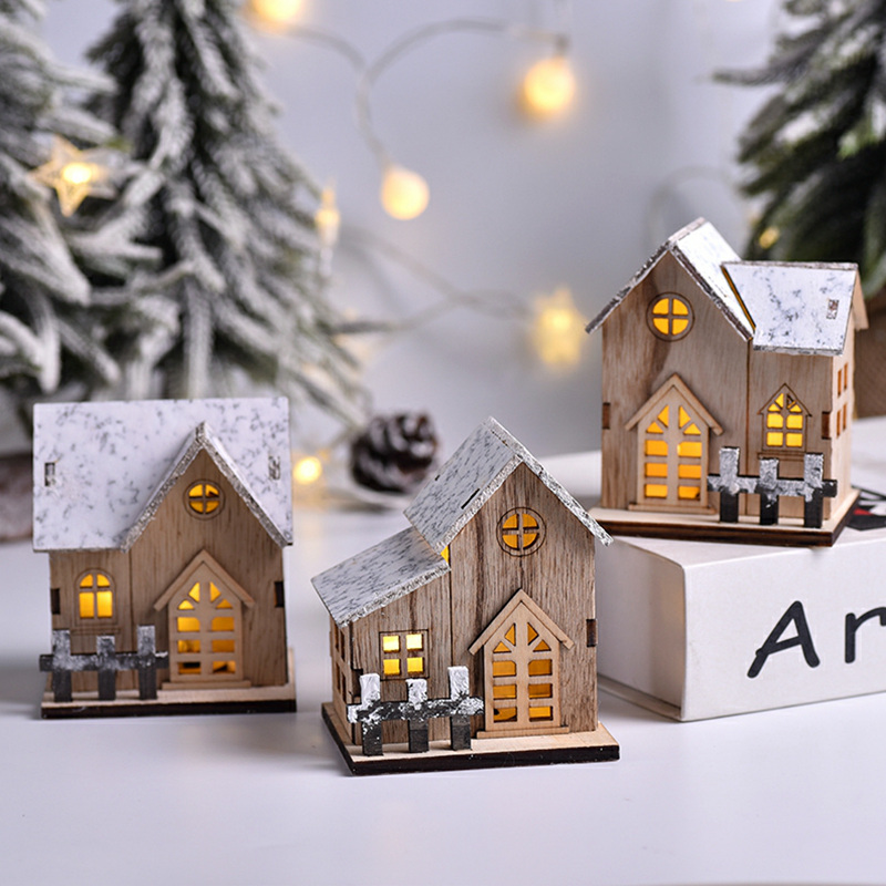 Christmas LED Light Wooden Hou - Home Decor Lighting Tree recension och pris